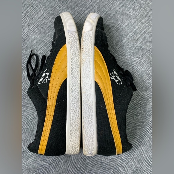 Men Puma CLYDE X UNDFTD CANVAS
"Undefeated" Black & Yellow Low Top Shoe SZ 12 - Picture 2 of 14